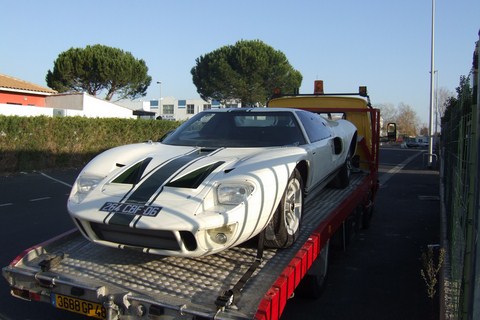 FORD GT 40